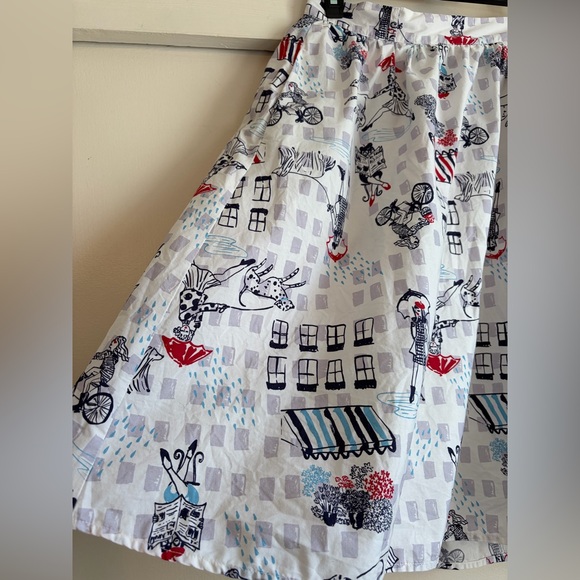 ModCloth Chic White Printed Skirt Pockets! Size M
100% Cotton mini skater GUC - Picture 4 of 11
